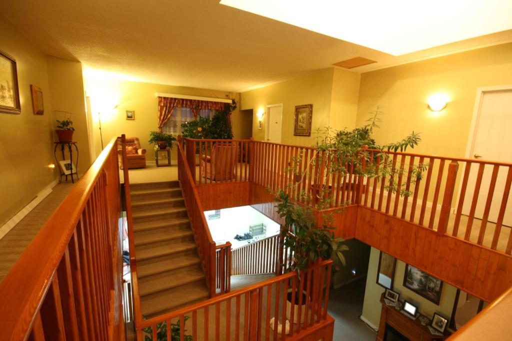 Villa Maria Country Inn Acheson Kültér fotó