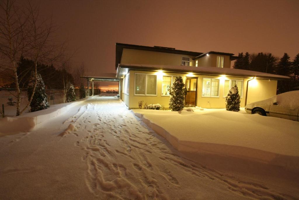 Villa Maria Country Inn Acheson Kültér fotó