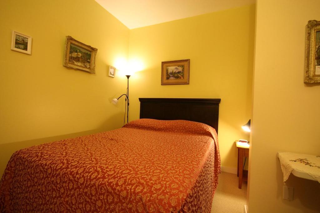 Villa Maria Country Inn Acheson Szoba fotó