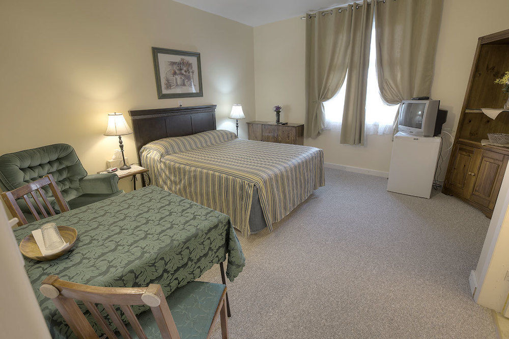 Villa Maria Country Inn Acheson Kültér fotó